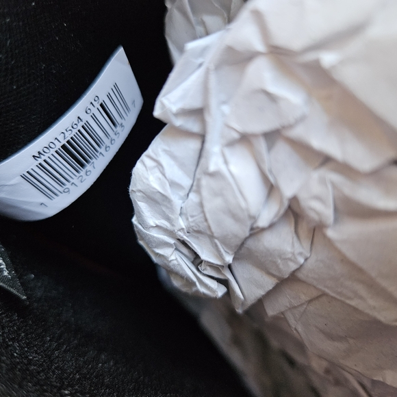 Marc Jacobs The Editor Tote Bag Pebbled Leather Tailored Oversized Cabernet NWT - Picture 13 of 16